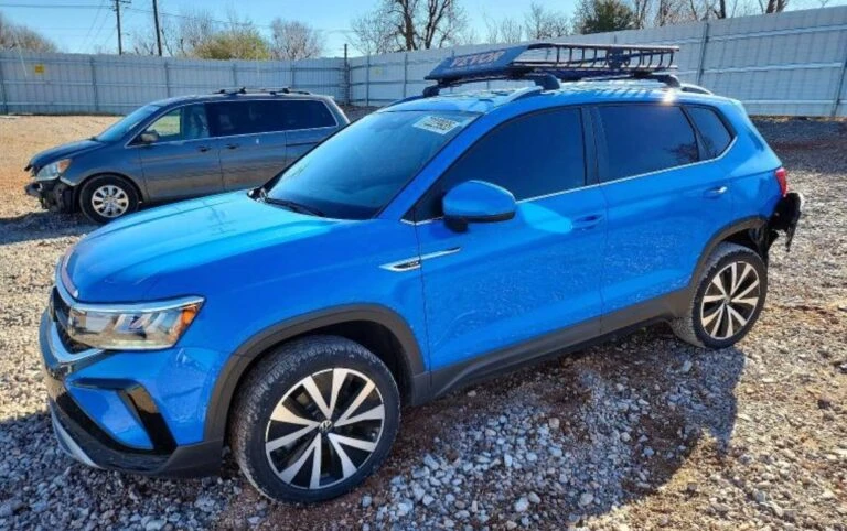 2022 VOLKSWAGEN TAOS, SE