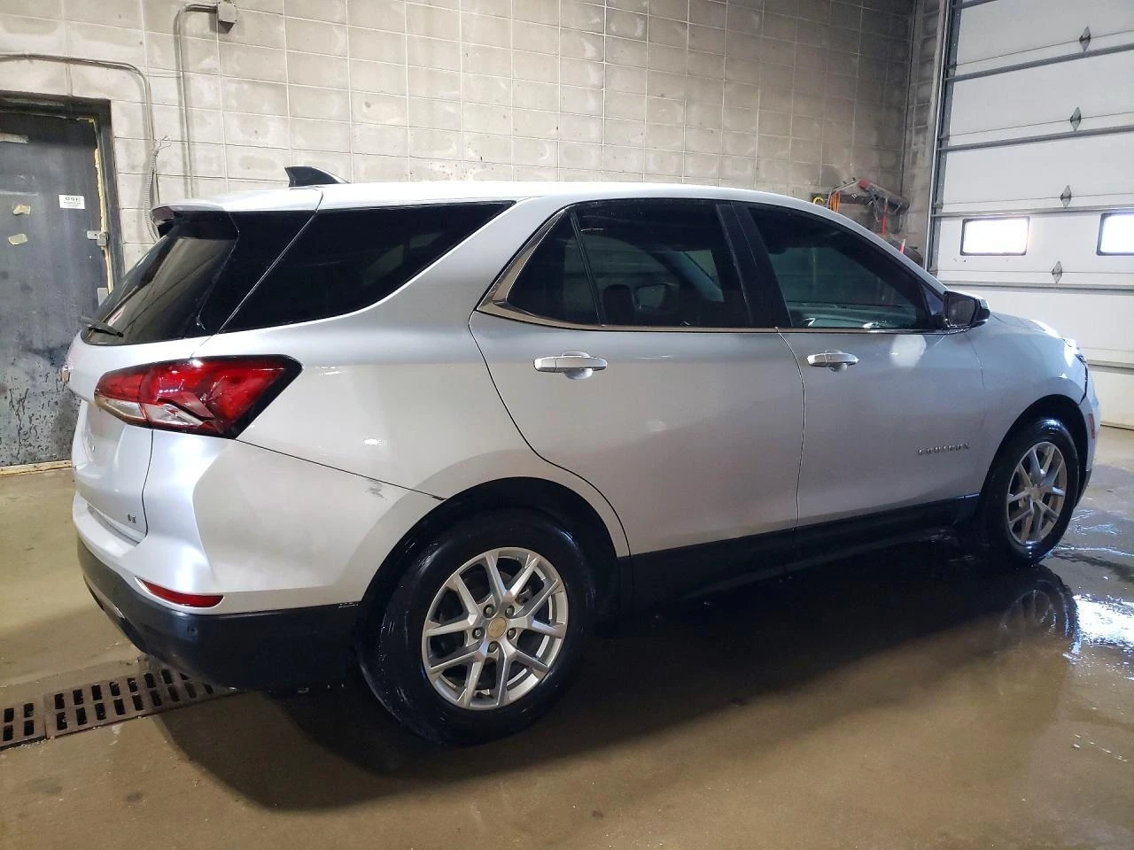  EQUINOX FWD LT