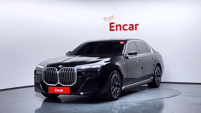 BMW 7 Series (G70) 740d xDrive M Sport