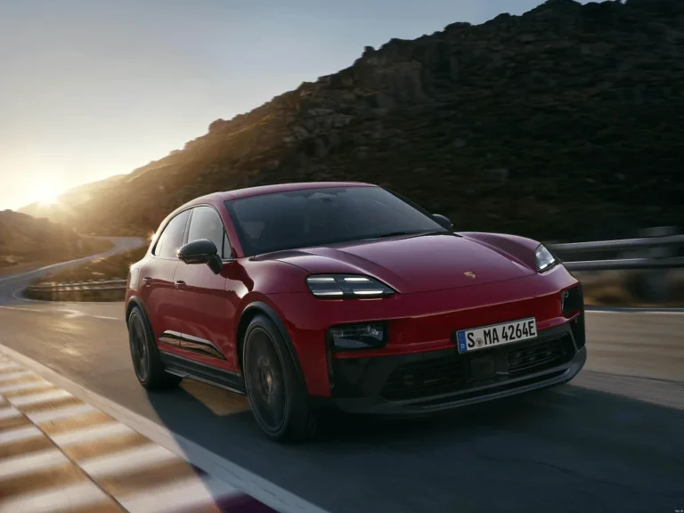 Porsche Macan 4
