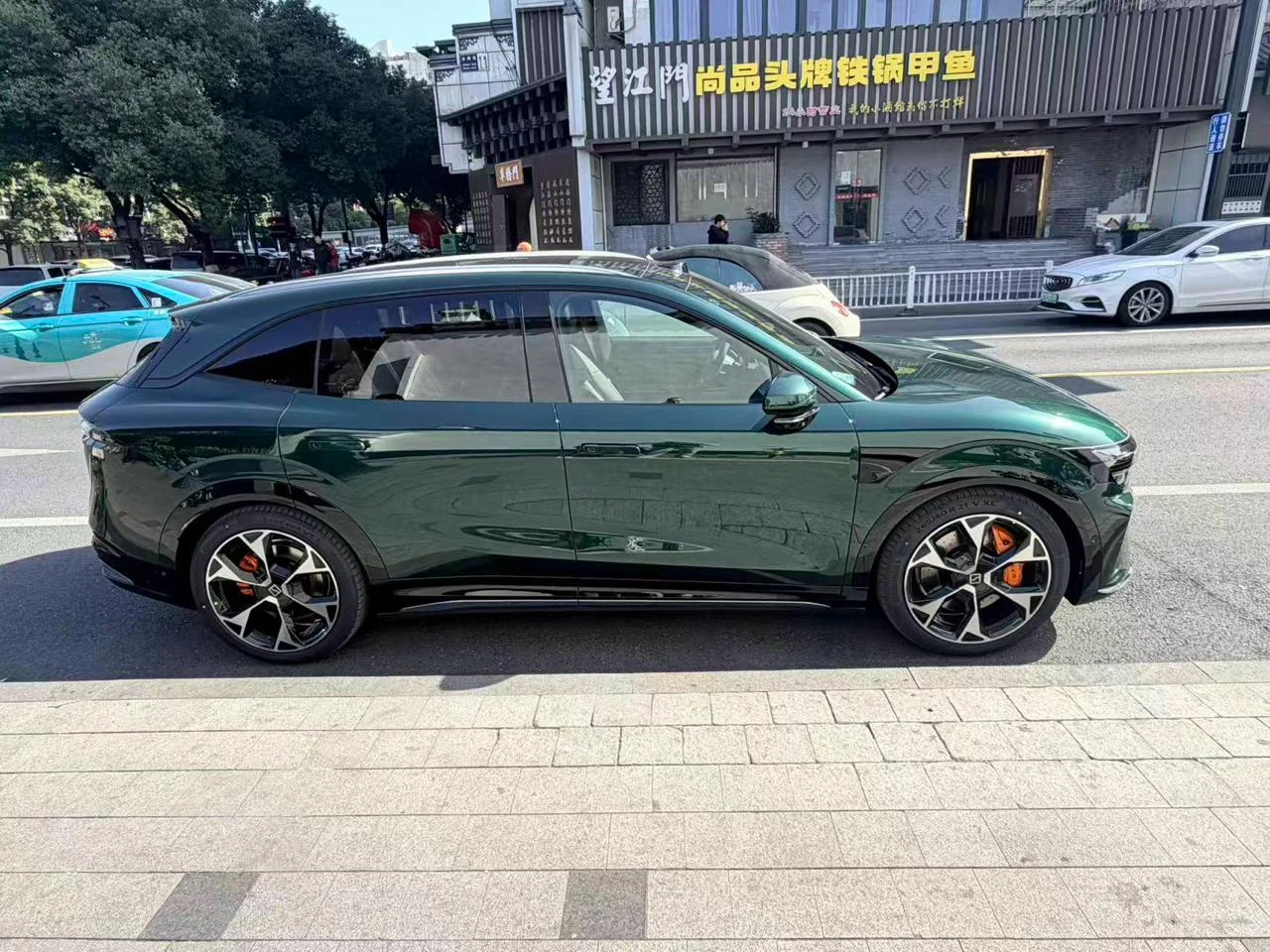  7X 100kWh AWD