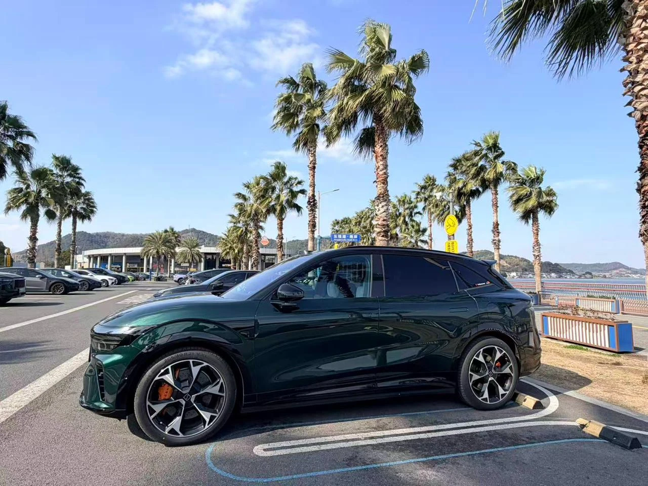  7X 100kWh AWD