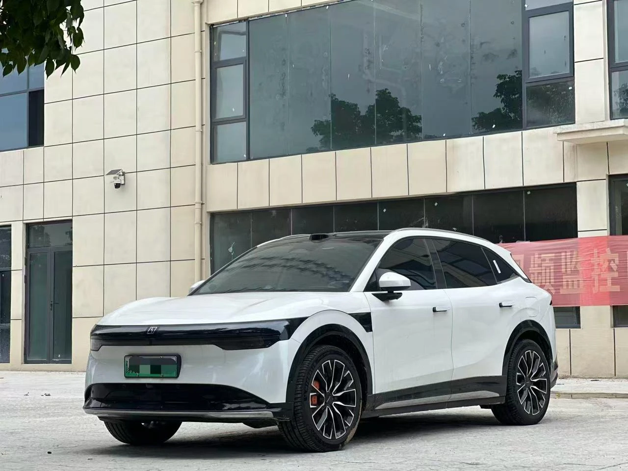  7X 100kWh AWD